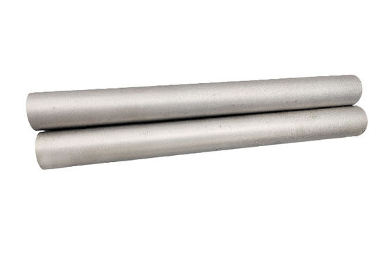 OEM ODM Tungsten Carbide Rod Blanks Metallic Silver Color 0.2-9mm الجسيمات