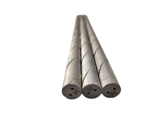 13.0g/Cm3-15.58g/Cm3 الدوامج التولفستين الخيوط العصا مع ثقوب التبريد مزدوجة